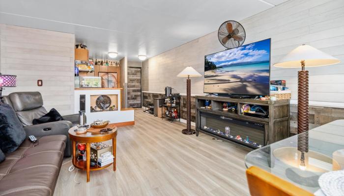 Harbor Lights condo # B415, Kahului, Hawaii - photo 1 of 36