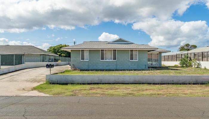 137  Kane St , Kahului home - photo 1 of 24