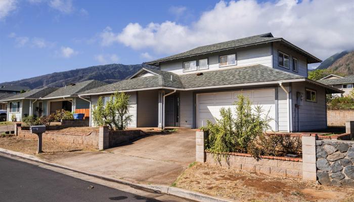 1388  Kawika St Waiolani, Wailuku home - photo 1 of 25