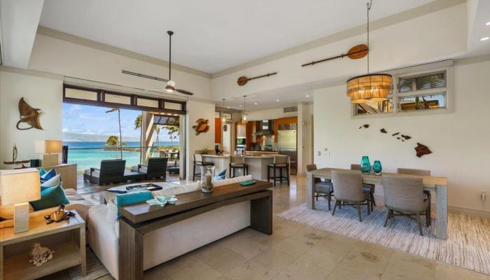 Coconut Grove condo # D14, Lahaina, Hawaii - photo 1 of 40