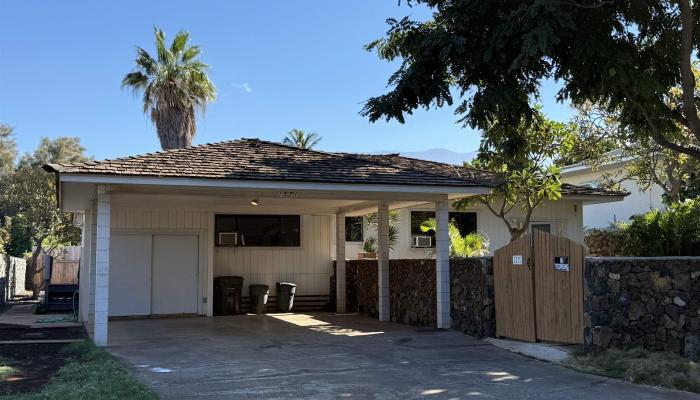 1571  Halama St Halama, Kihei home - photo 1 of 12