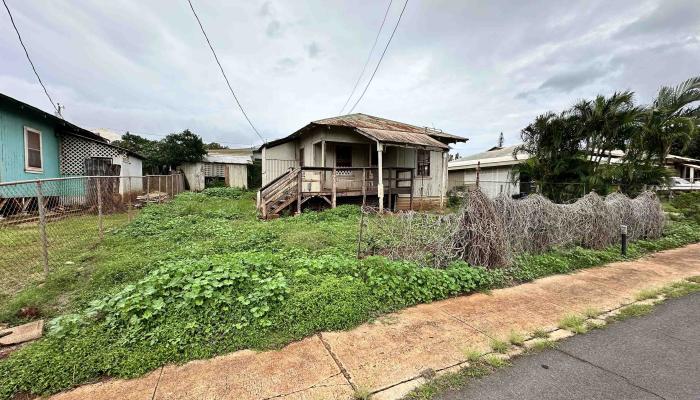 1672  Farrington Ave Kualapauu, Molokai home - photo 1 of 8