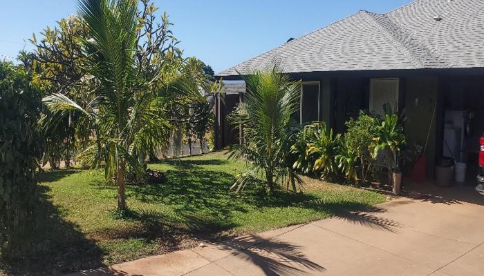 1701  Hooli St , Lahaina home - photo 1 of 31