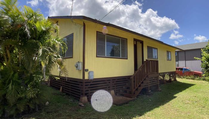 1726  Okana St , Molokai home - photo 1 of 21