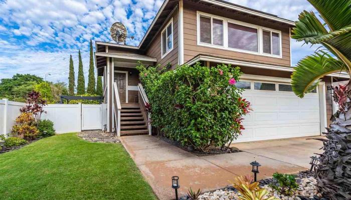 178  Luakaha Cir Piilani Village, Kihei home - photo 1 of 28