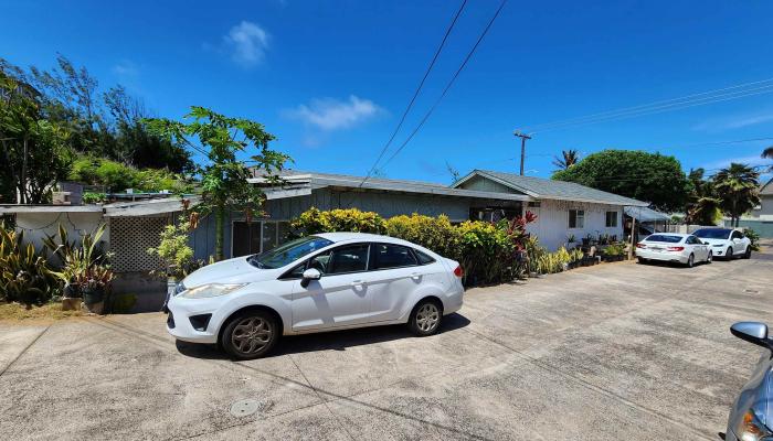 179  Lower Waiehu Beach Rd , Wailuku home - photo 1 of 5