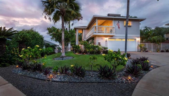 1990  Paulele Pl Kalama Park, Kihei home - photo 1 of 19