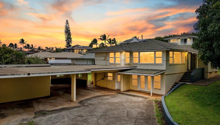 21  Kai Pl Paia, Spreckelsville/Paia/Kuau home - photo 1 of 50