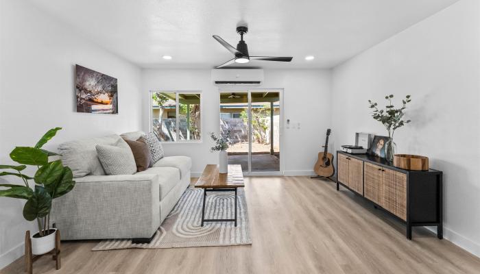 226  Hoomoku St , Kahului home - photo 1 of 50