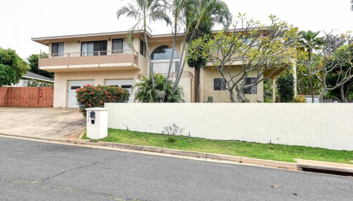 232  Aukahi St Keonekai, Kihei home - photo 1 of 31