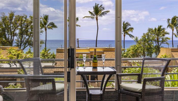Kamaole Beach Royale condo # 306, Kihei, Hawaii - photo 1 of 48