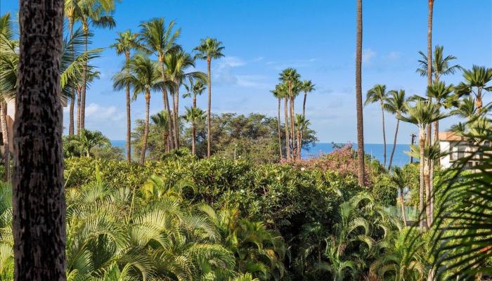 Kamaole Sands condo # 5-205, Kihei, Hawaii - photo 1 of 43