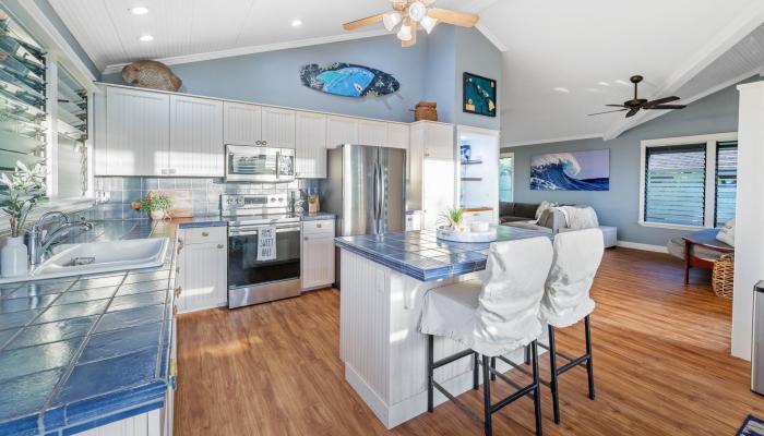 International Colony Club I condo # 2, Lahaina, Hawaii - photo 1 of 41