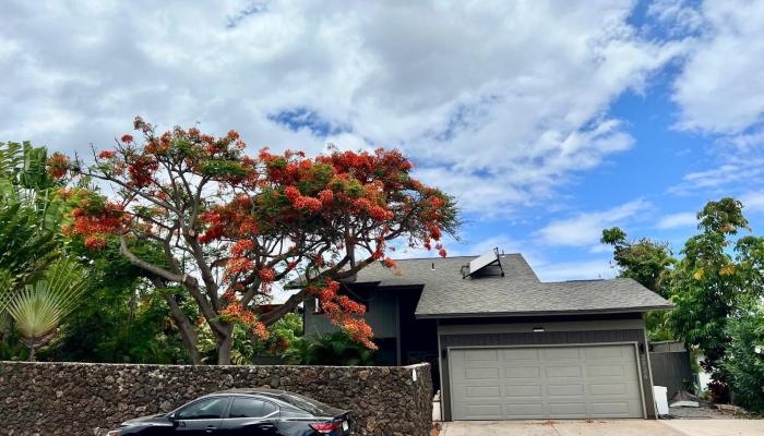 2824  Ohina St , Kihei home - photo 1 of 18