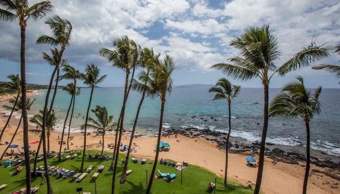 Mana Kai condo # 402, Kihei, Hawaii - photo 1 of 22