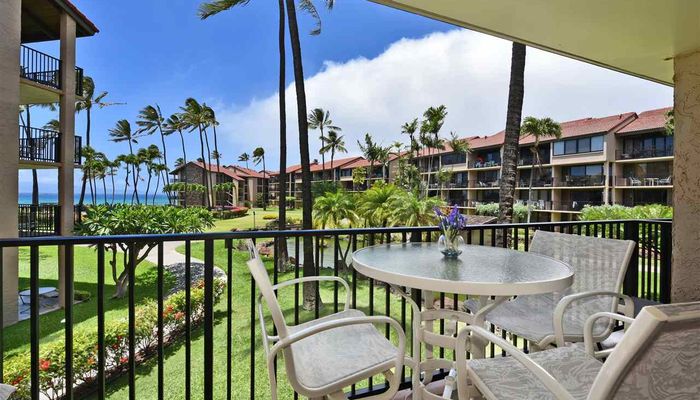Papakea Resort I II condo # D202, Lahaina, Hawaii - photo 1 of 30
