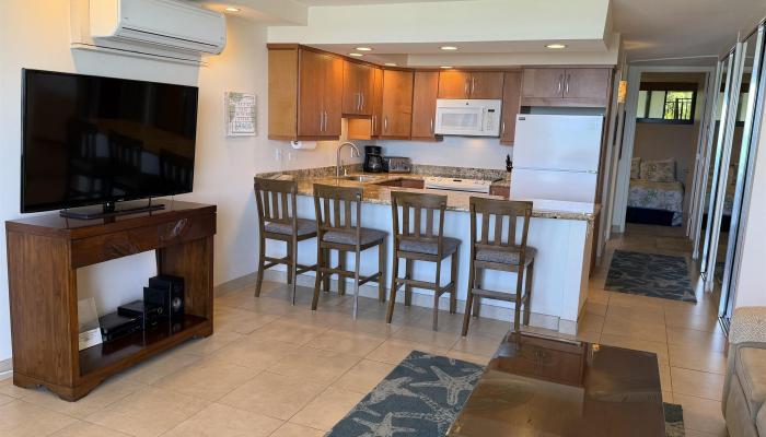 Papakea Resort I II condo # L202, Lahaina, Hawaii - photo 1 of 22