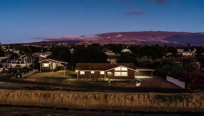 39  Aeloa Rd , Pukalani home - photo 1 of 35