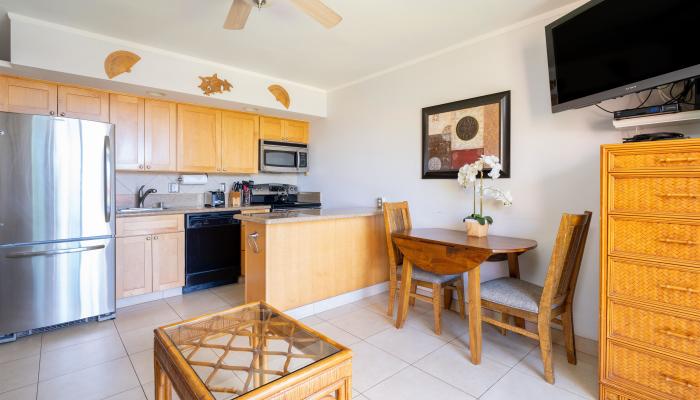 Kuleana II condo # 302, Lahaina, Hawaii - photo 1 of 18