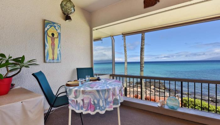 Mahinahina Beach condo # 208, Lahaina, Hawaii - photo 1 of 20