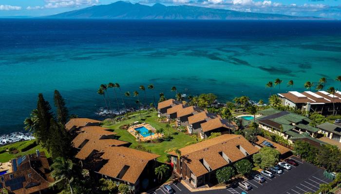 Mahina Surf condo # 122, Lahaina, Hawaii - photo 1 of 40