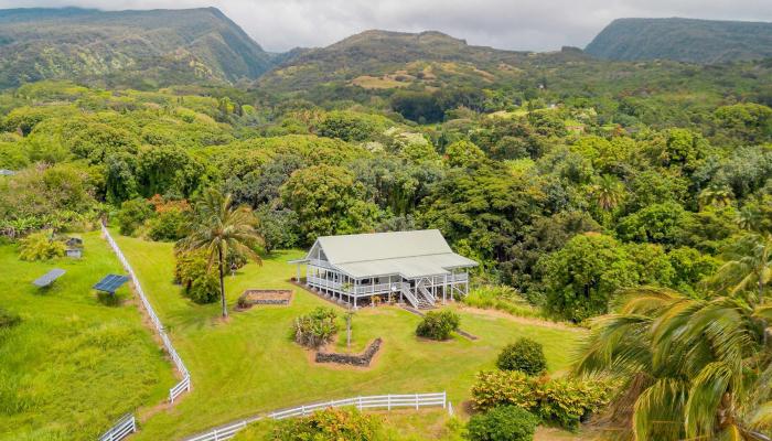 40685  Hana Hwy Kipahulu, Hana home - photo 1 of 35