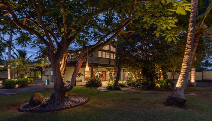 43  Nonohe Pl Spreckelsville, Spreckelsville/Paia/Kuau home - photo 1 of 50