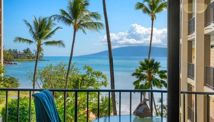 Valley Isle Resort condo # 403, Lahaina, Hawaii - photo 1 of 42