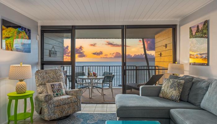 Kahana Reef condo # 410, Lahaina, Hawaii - photo 1 of 34