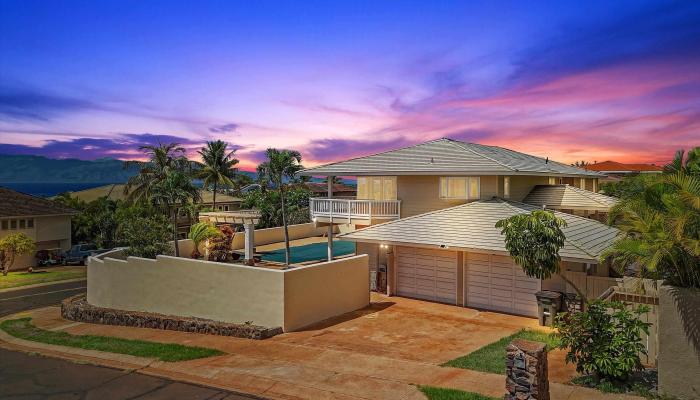 45  Iwa Pl , Lahaina home - photo 1 of 50