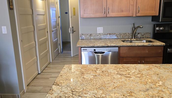 Lahaina Shores condo # 220, Lahaina, Hawaii - photo 1 of 23