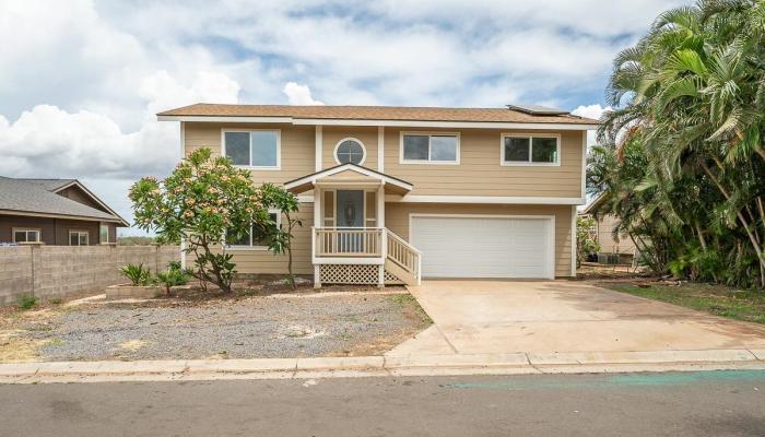 495  Kaiolohia St , Kihei home - photo 1 of 50
