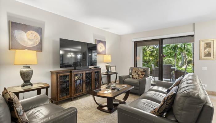 Kaanapali Alii condo # 212, Lahaina, Hawaii - photo 1 of 25