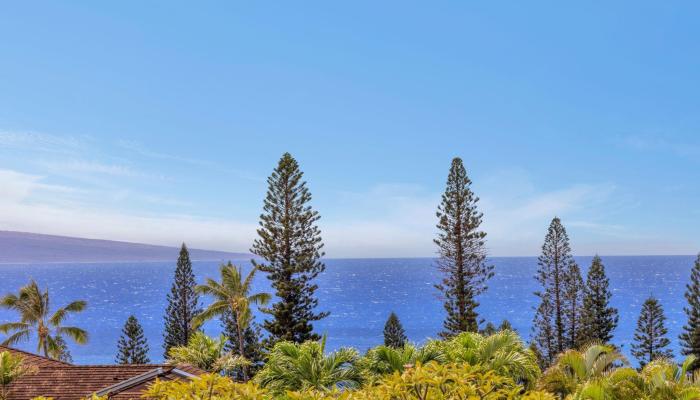 Masters condo # 3905, Lahaina, Hawaii - photo 1 of 37