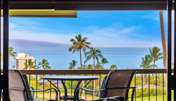Masters condo # 706, Lahaina, Hawaii - photo 1 of 39