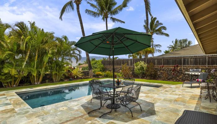 580  Kaiola St , Kihei home - photo 1 of 40