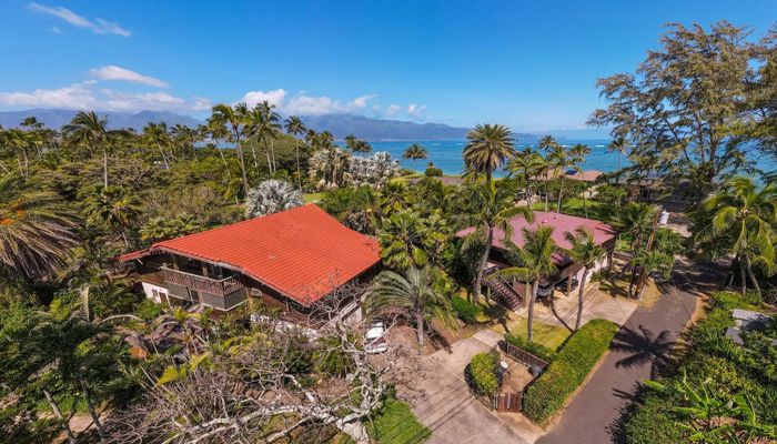 590  Stable Rd Stable Road, Spreckelsville/Paia/Kuau home - photo 1 of 30