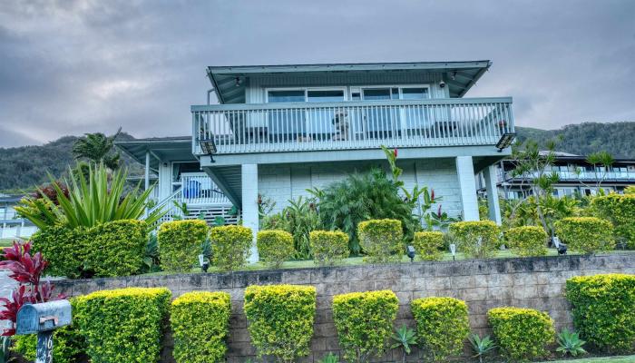 656  Alu Rd Wailuku Heights, Wailuku home - photo 1 of 49