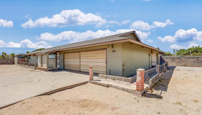 681  Molokai Akau St , Kahului home - photo 1 of 30