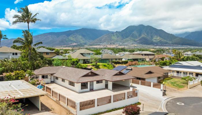 709  Kaimana Pl , Kahului home - photo 1 of 49