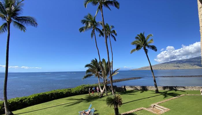 Menehune Shores condo # 218, Kihei, Hawaii - photo 1 of 26