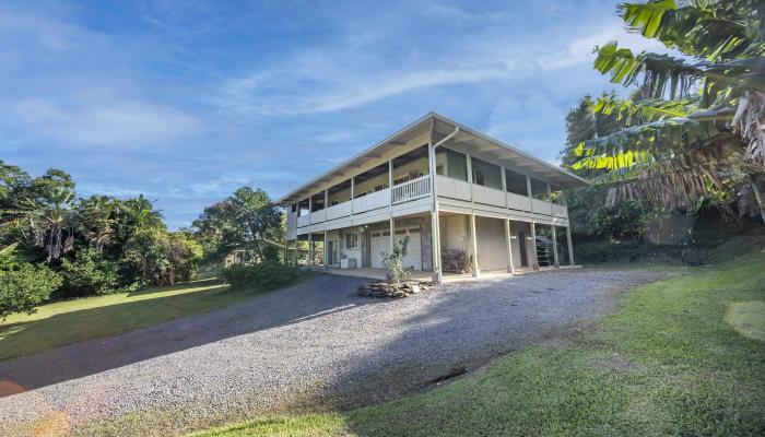 8040  Hana Hwy Kailua, Haiku home - photo 1 of 50