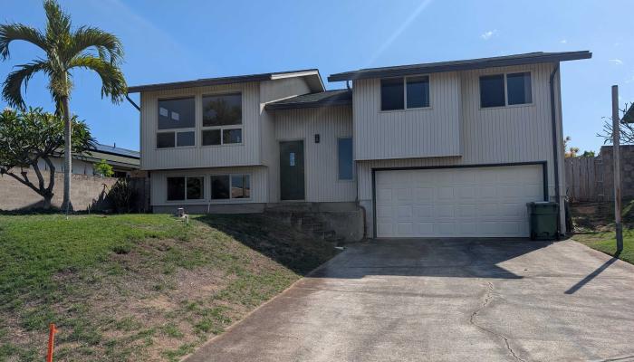 845  Kekoa Pl Waiehu Heights, Wailuku home - photo 1 of 49